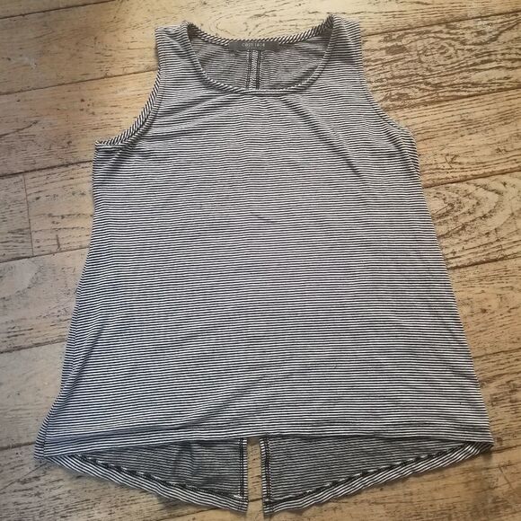 Coin 1804 Anthropologie Stripe Button Back Tank S - Picture 3 of 6